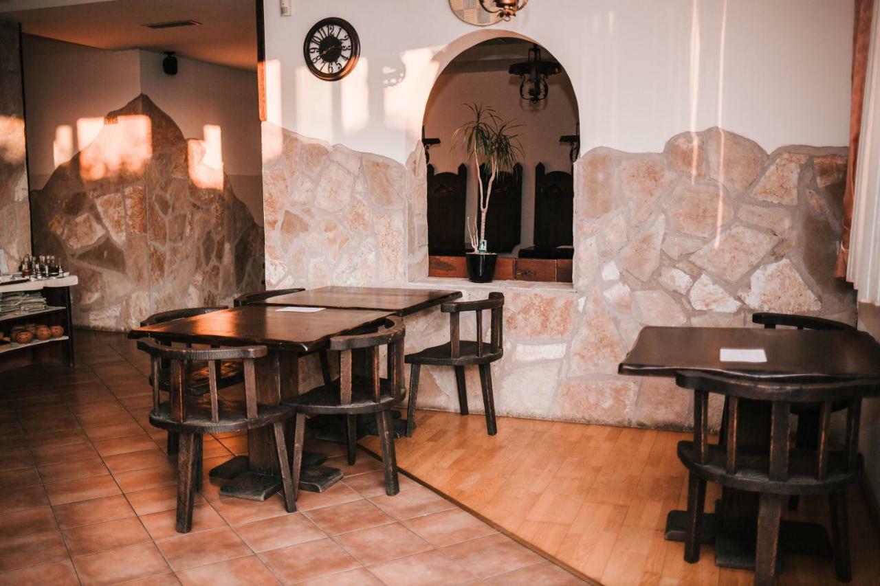 Aparthotel Marina Gromela Mirca  Ngoại thất bức ảnh